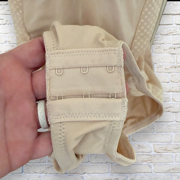 NWT BALI Minimizer Body Shaper Bodysuit Firm Control Size 42DDD - Picture 7 of 11